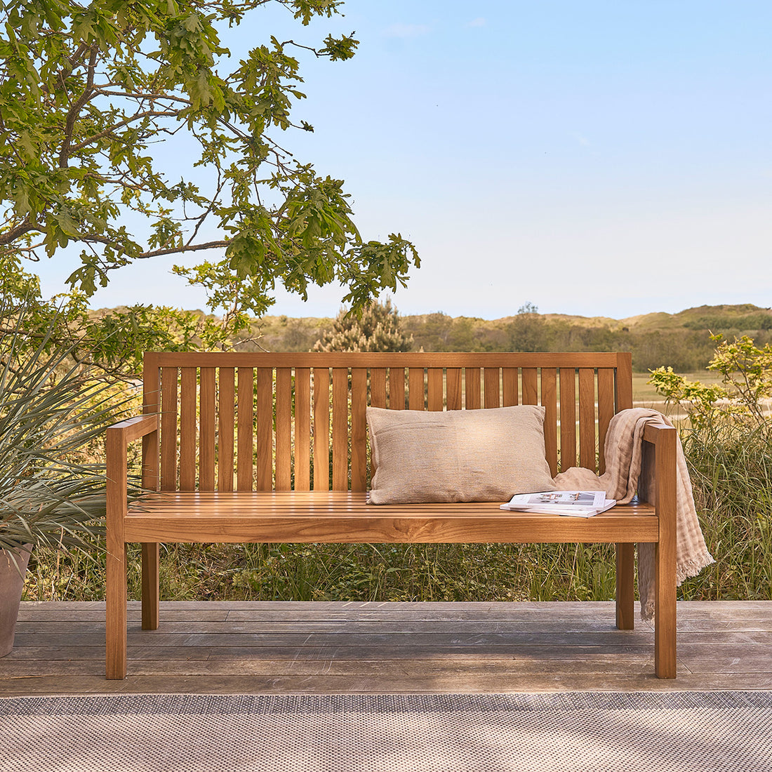 MALTE - Banco de exterior de teca maciza de 160 cm