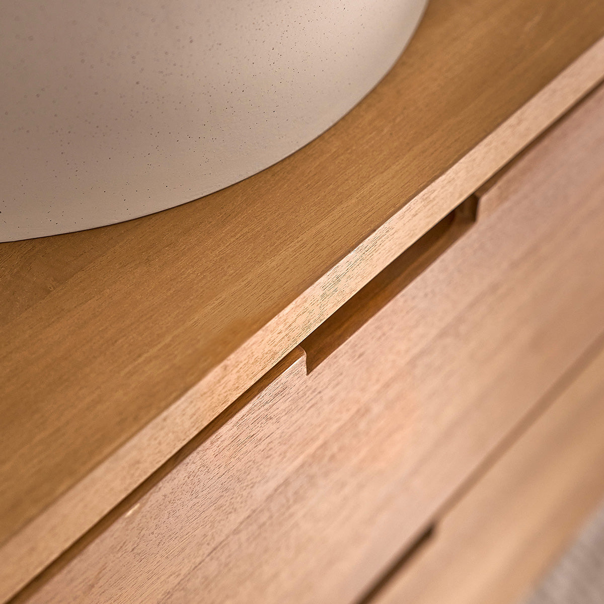 MAË - Mueble bajo lavabo suspendido de teca maciza de 60 cm