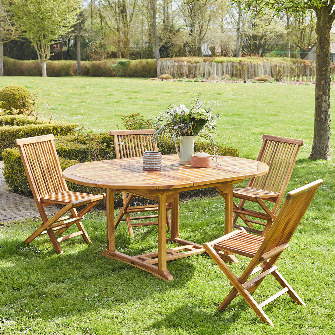 BALI - Salón de exterior extensible de teca maciza aceitada para 4/8 pers.