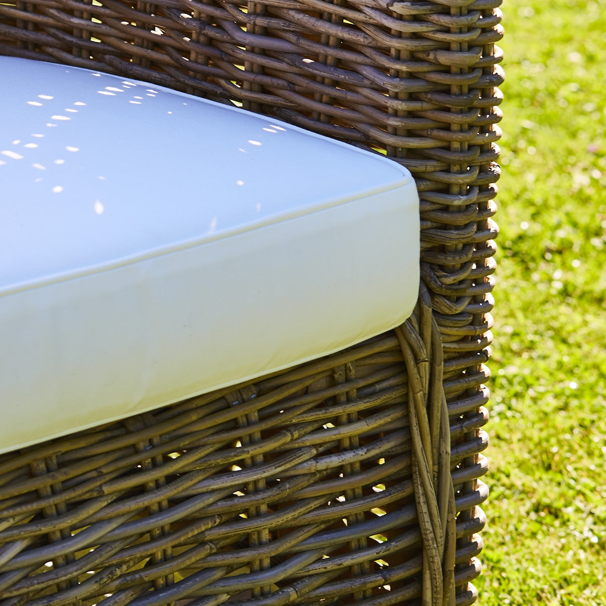 MUSA - Sillón de kubu natural