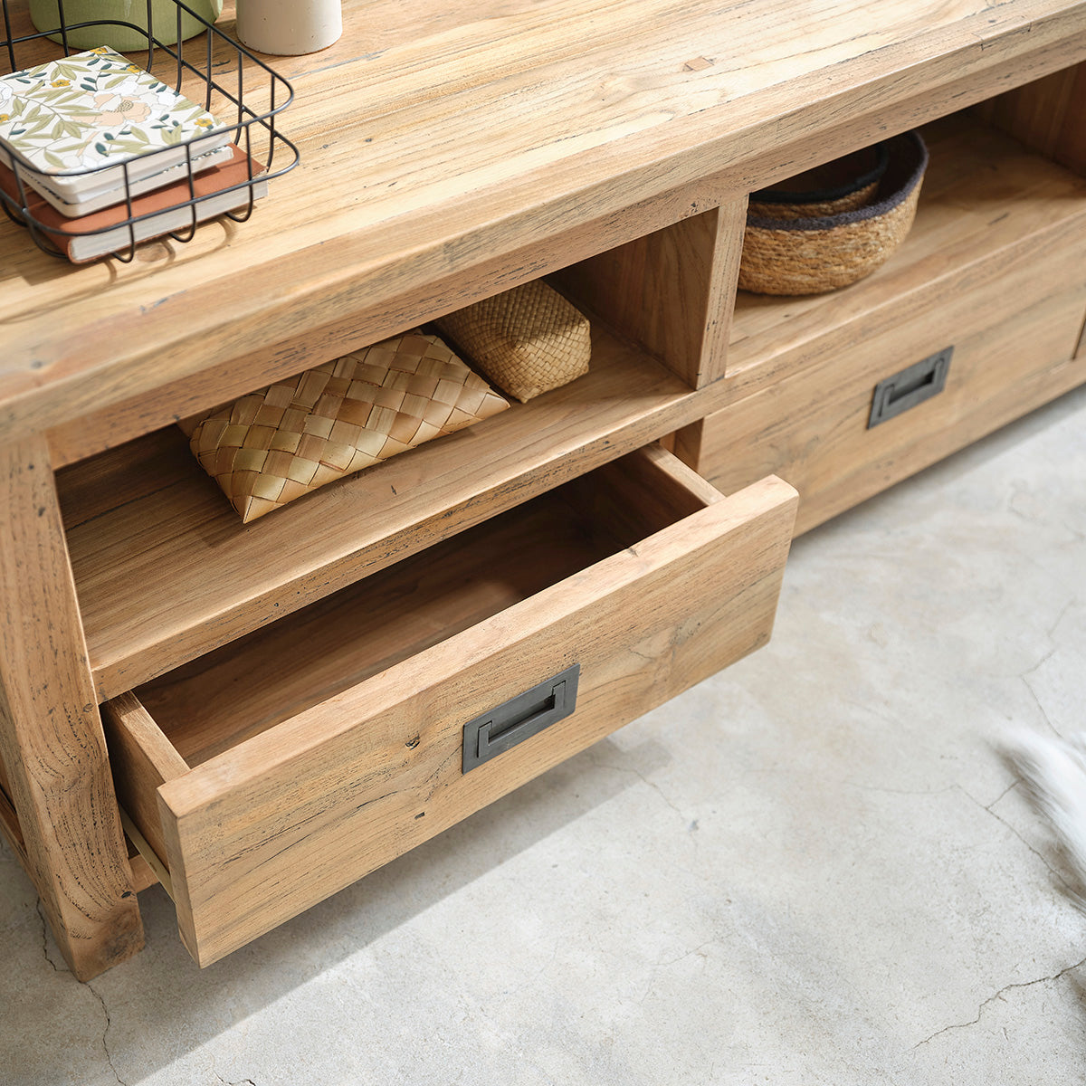 CARGO - Mueble de TV de teca maciza reciclada de 160 cm
