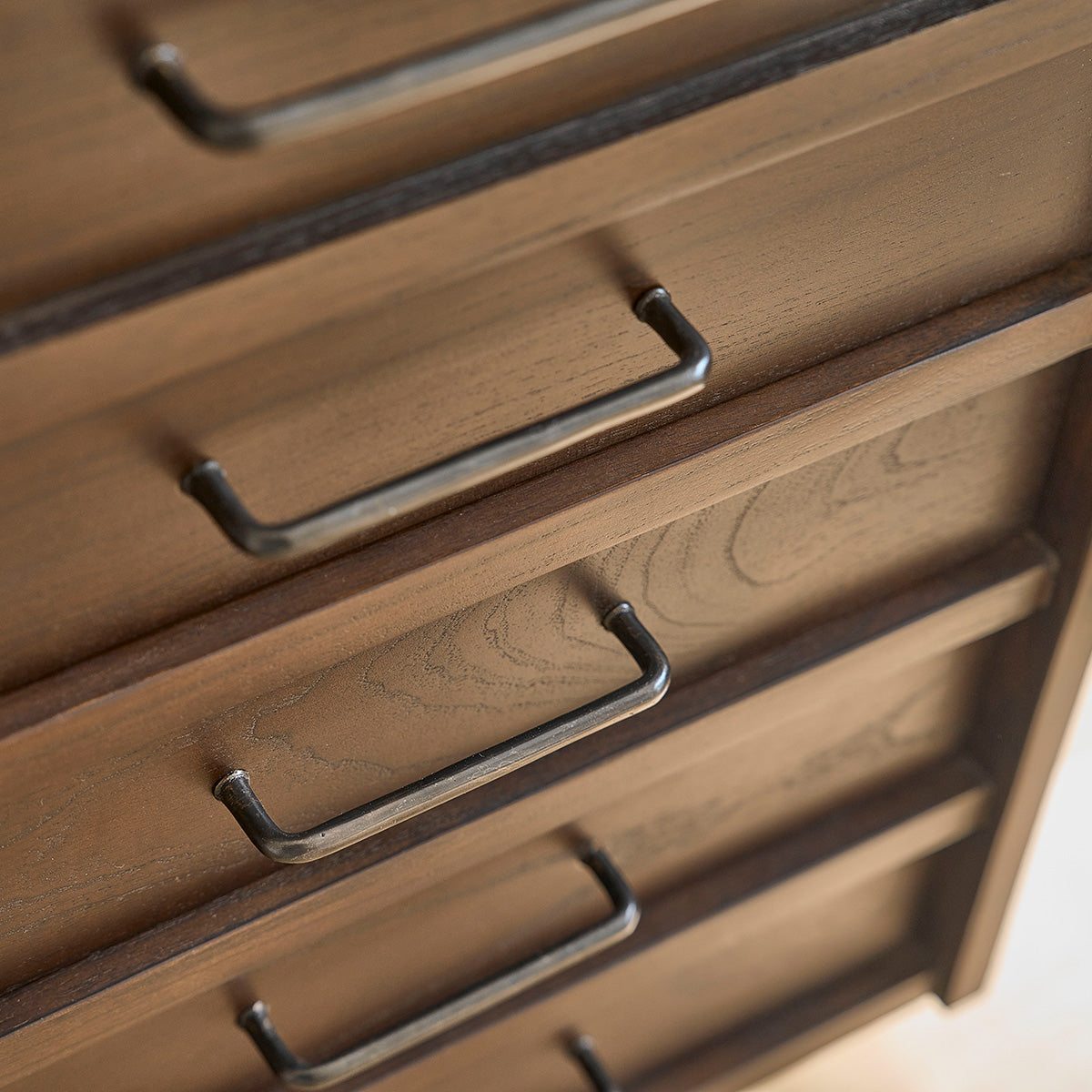 VINTAGE - Mueble de baño de mindi macizo 135 cm cajones