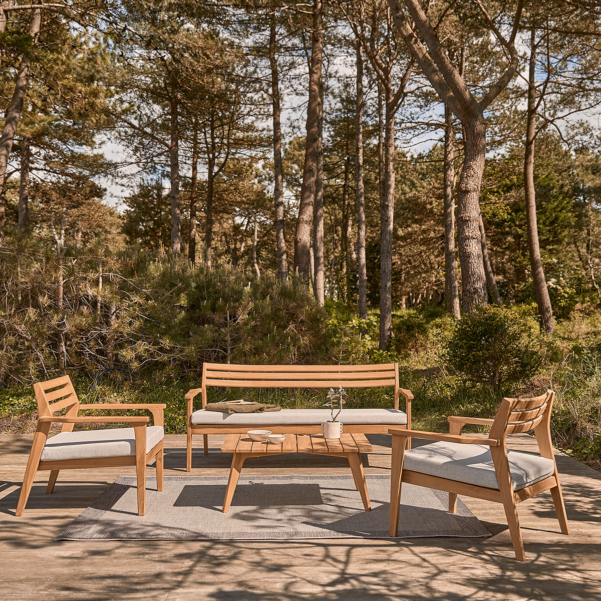 BARI - Sillón de exterior de teca maciza