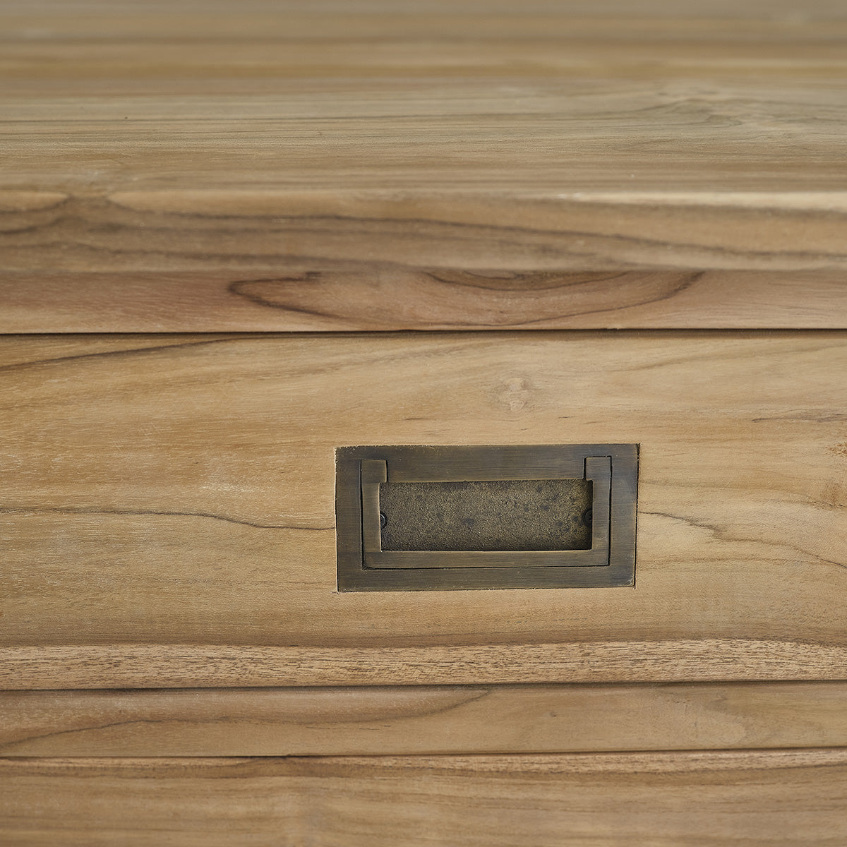 COM0005-commode_en_teck_massif_150_cm-06.jpg