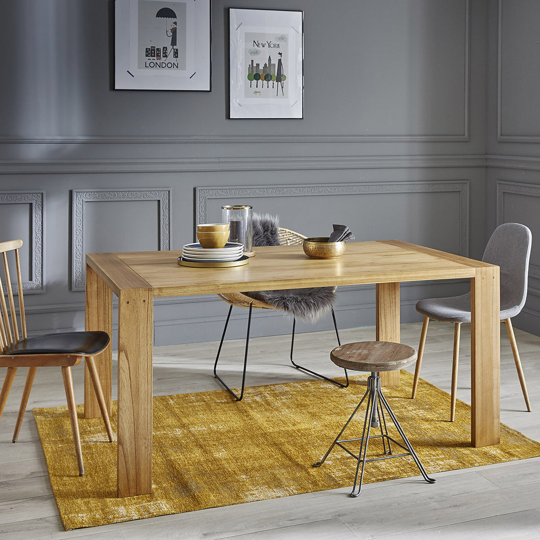 TILO - Mesa de mindi macizo 6 pers.