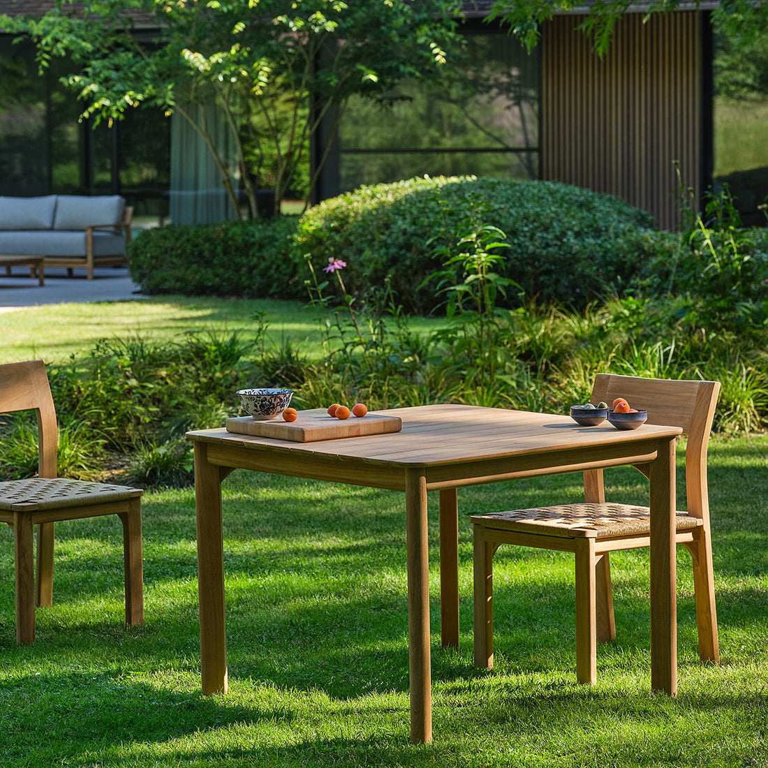 PIANA - Mesa de jardín de teca maciza para 4 personas.