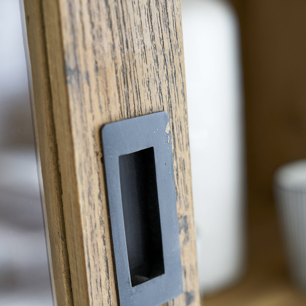 CARGO - Vitrina de teca maciza reciclada de 100 cm