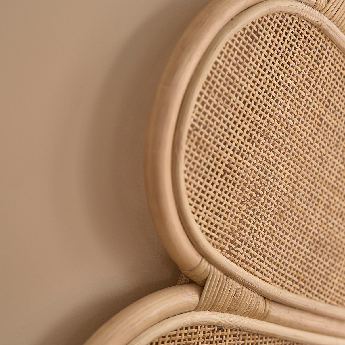 ROMY - Cabecero de ratán y rejilla 160 cm