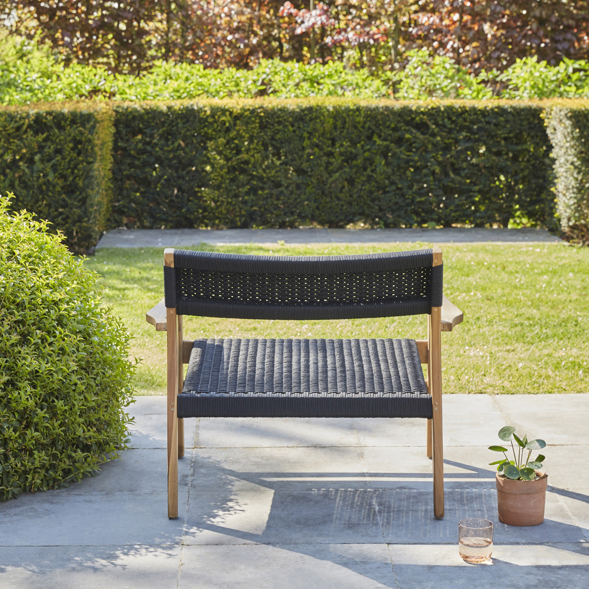 ESTHER - Sillón de exterior de teca maciza y cuerda