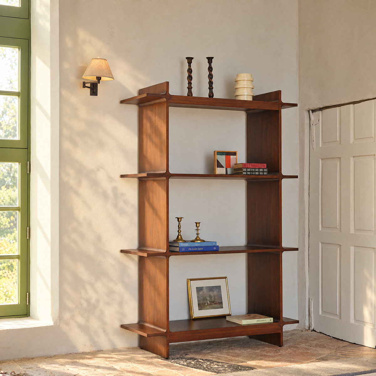 NOAM - Estantería de madera de mindi natural, 175 cm de altura