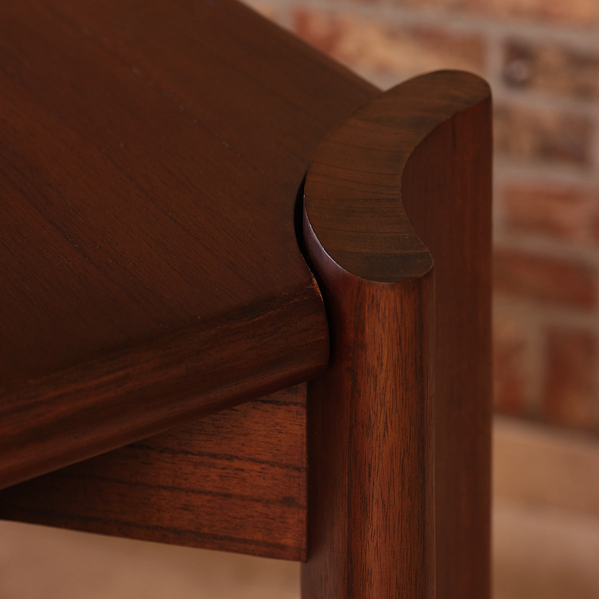 ALVAR - Consola de madera de mindi de 165 cm