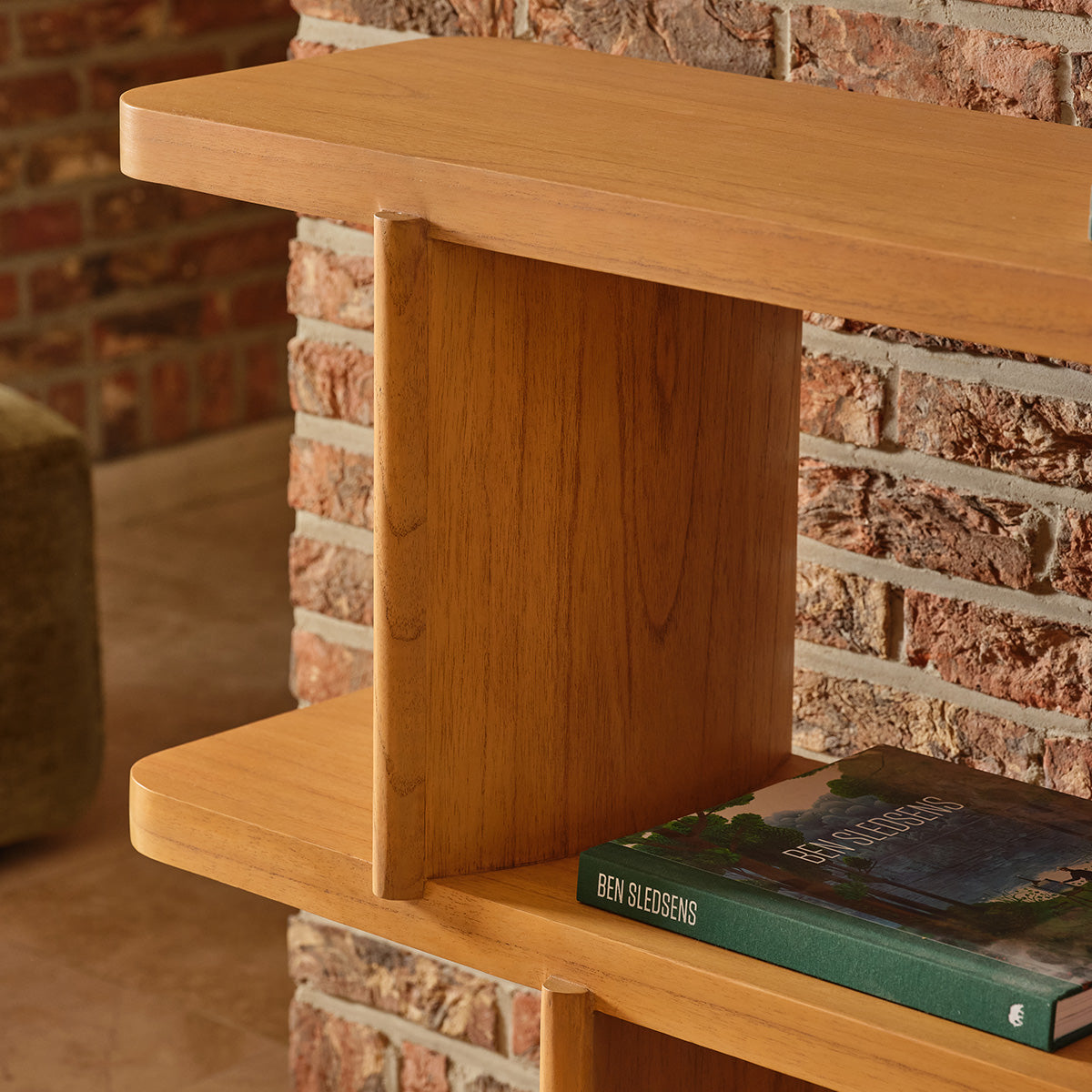 OTTO - Mueble de salón de madera de mindi natural de 160 cm