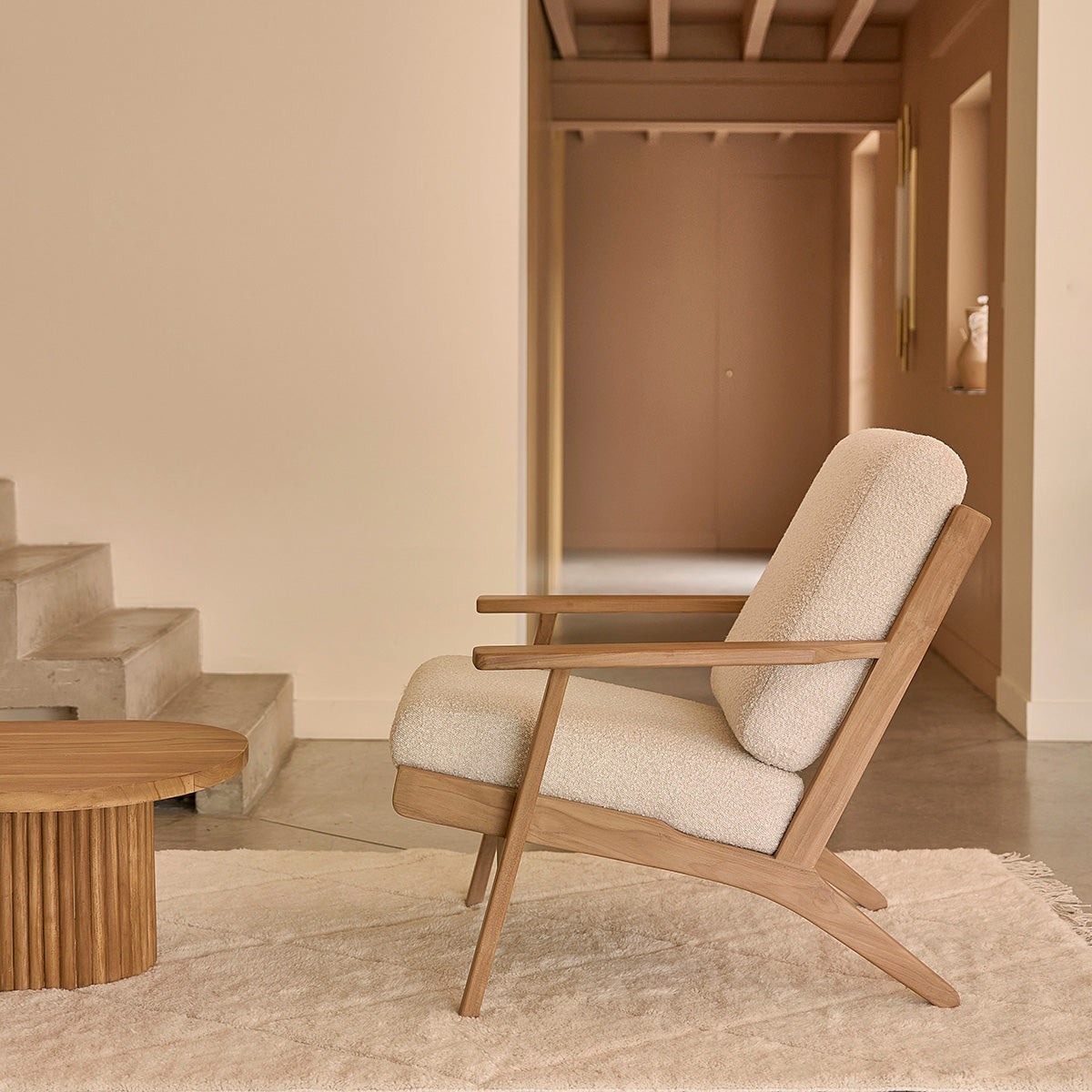 SERENE - Sillón de teca maciza y tejido bouclette