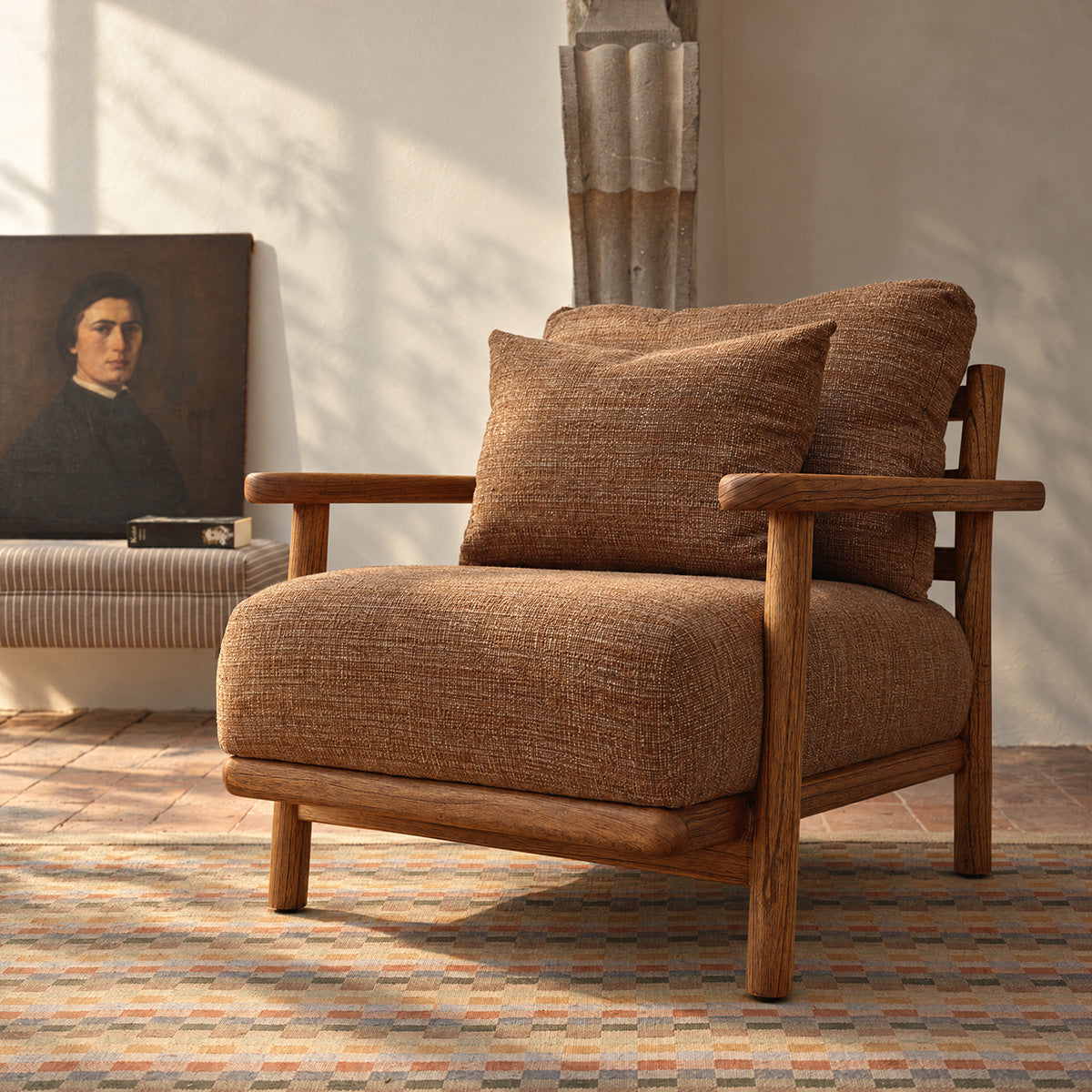 FAU0023-fauteuil_en_mindi_massif_patine_et_tissu_cappuccino-01.jpg