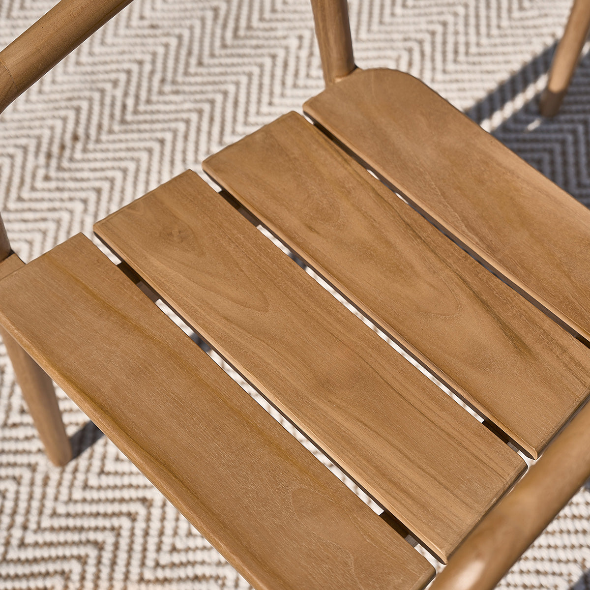 AMBRE - Sillón de jardín de teca maciza con cojín crudo