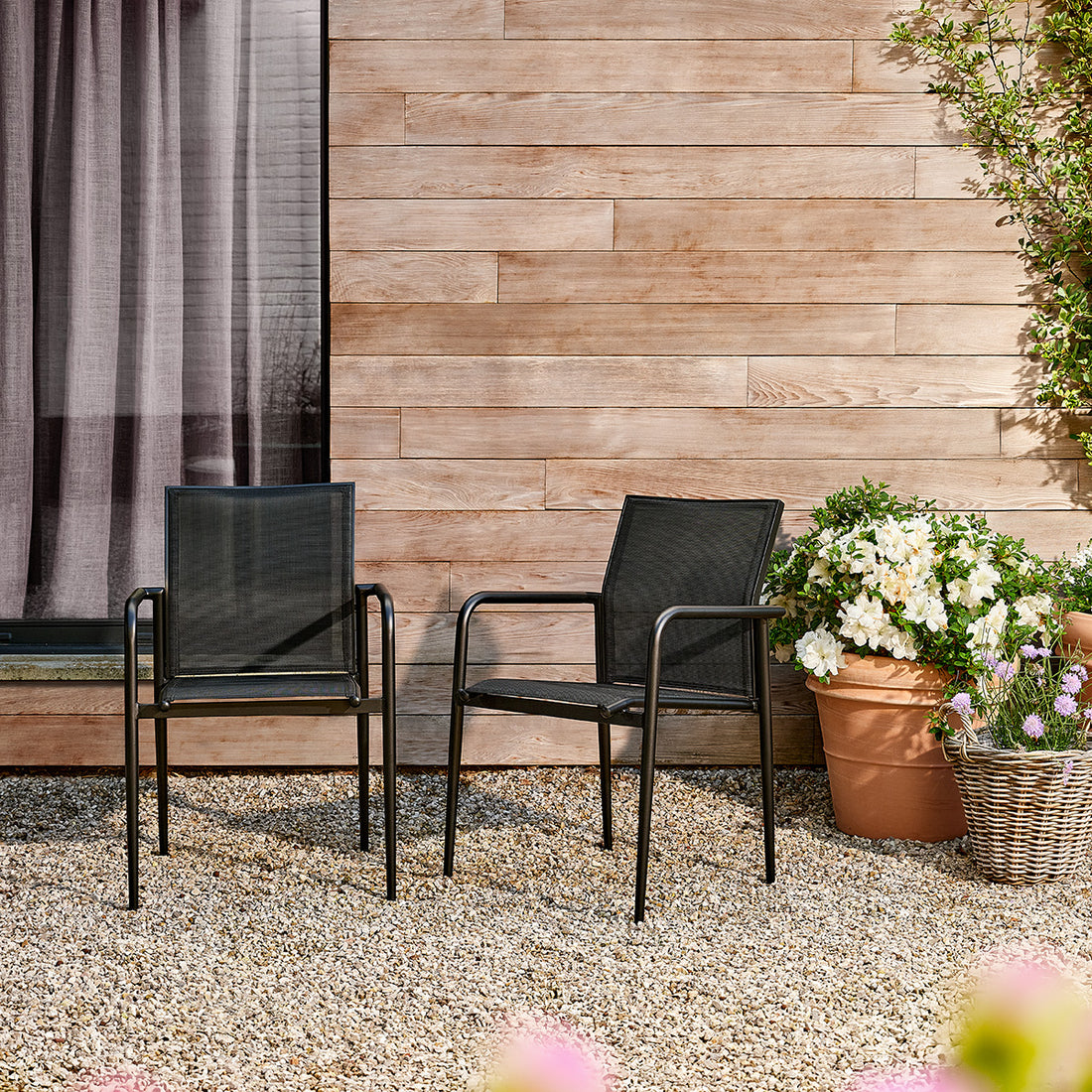 BASALT - Sillón de jardín de aluminio y textilena negro mate (juego de 2)