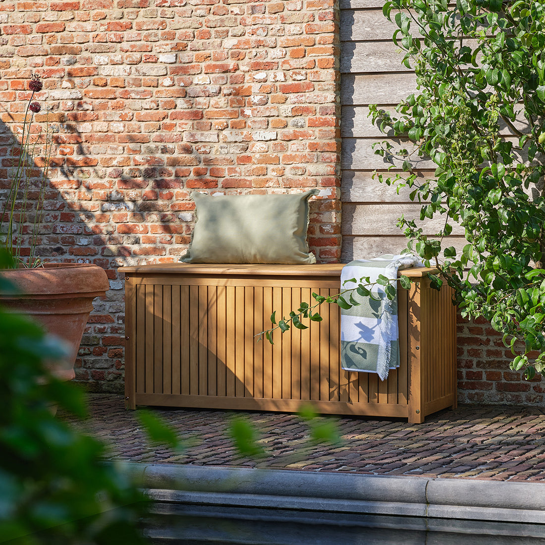 MILOS - Caja de almacenamiento para jardín de madera maciza de acacia aceitada
