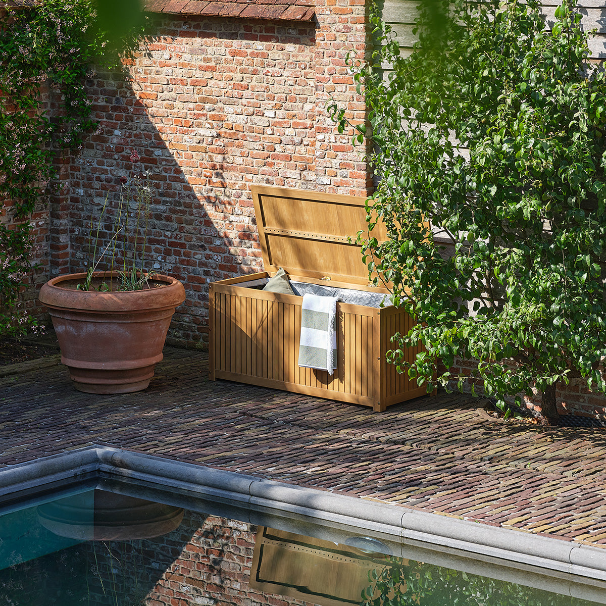 MILOS - Caja de almacenamiento para jardín de madera maciza de acacia aceitada