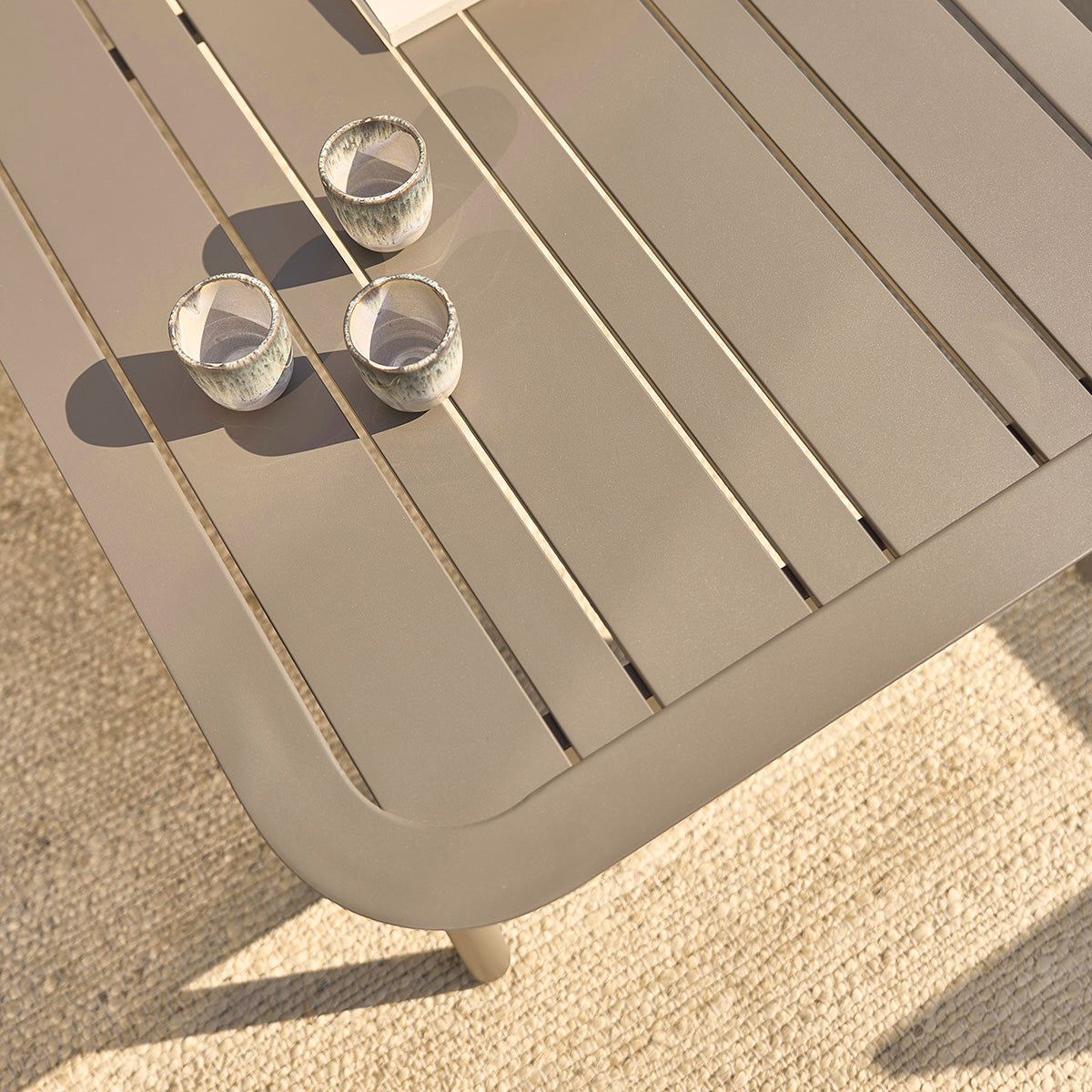 ALVAR - Conjunto de muebles de jardín bajo de aluminio