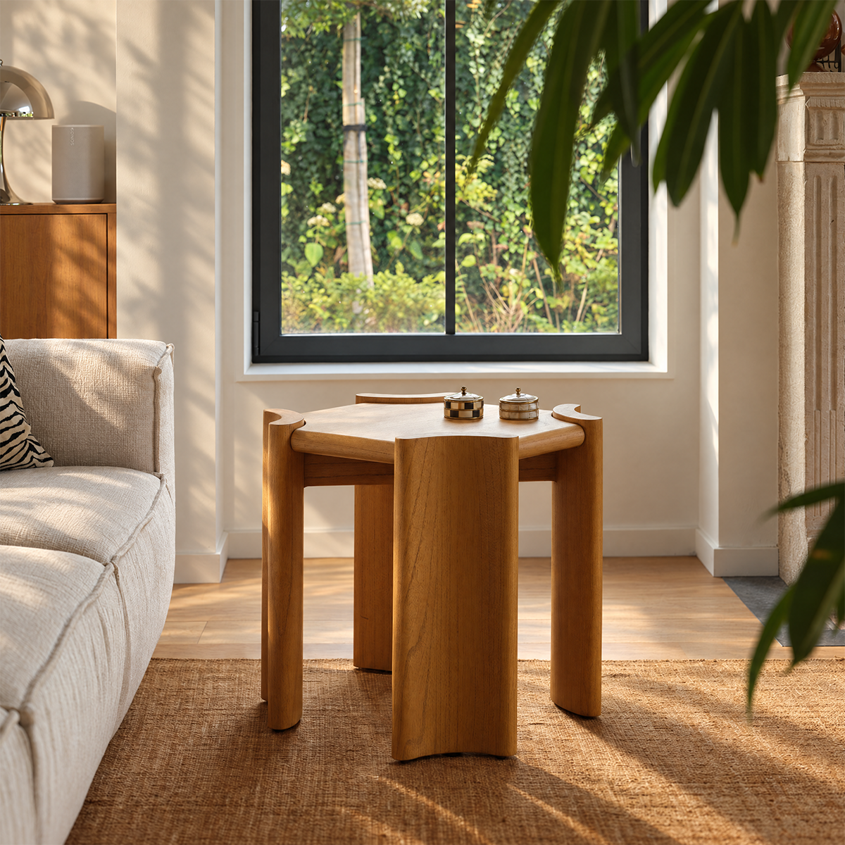 ALVAR - Mesita auxiliar de madera de mindi natural