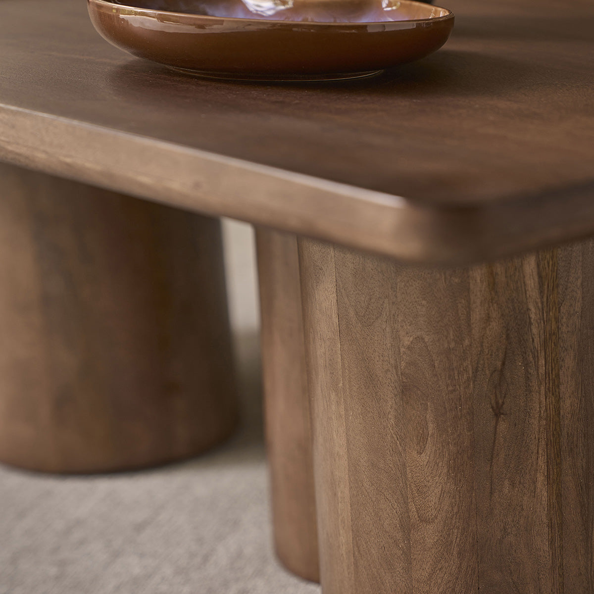 CLEO - Mesa de centro de madera maciza de mango marrón, 120 cm