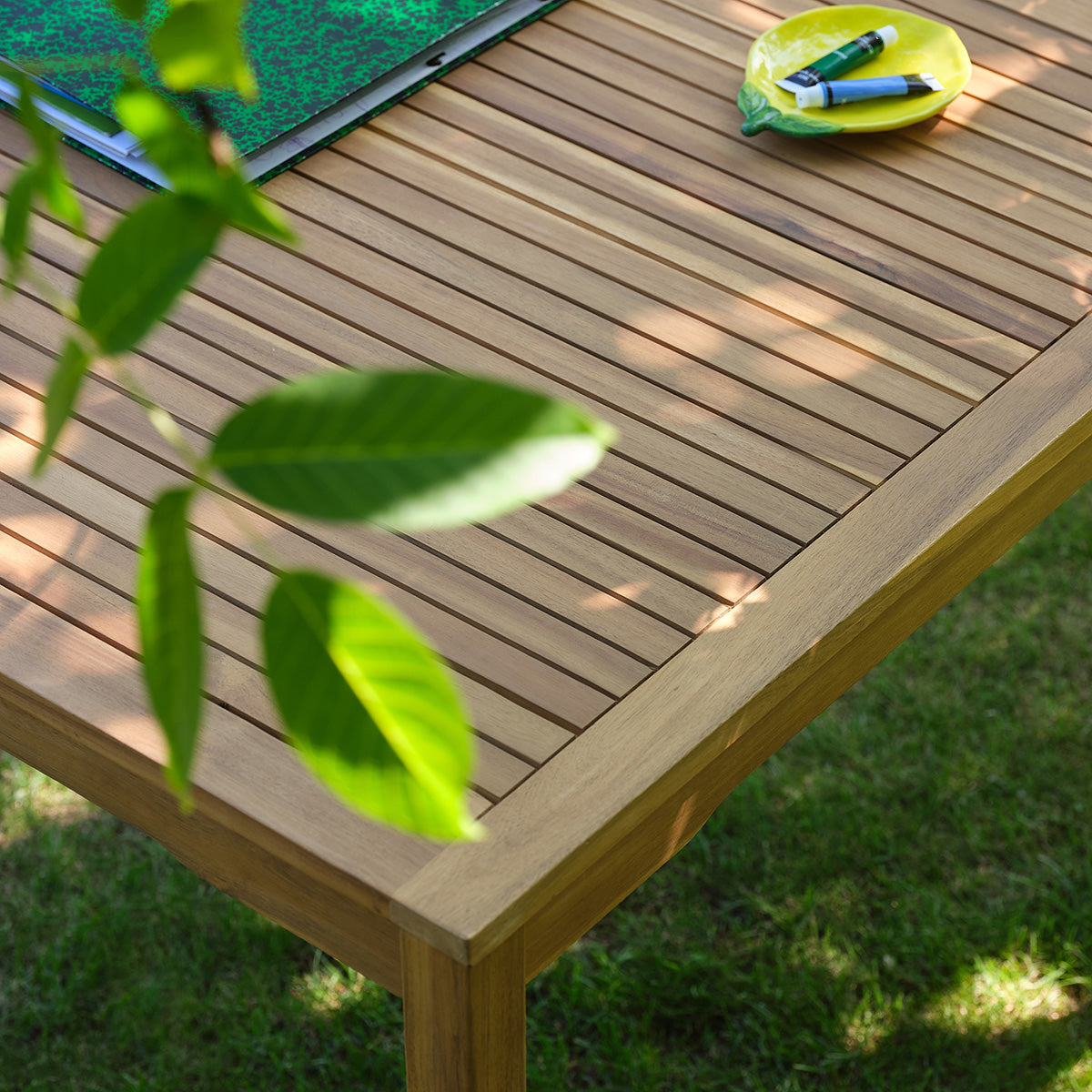 MILOS - Mesa de jardín de madera maciza de acacia aceitada, 90 cm