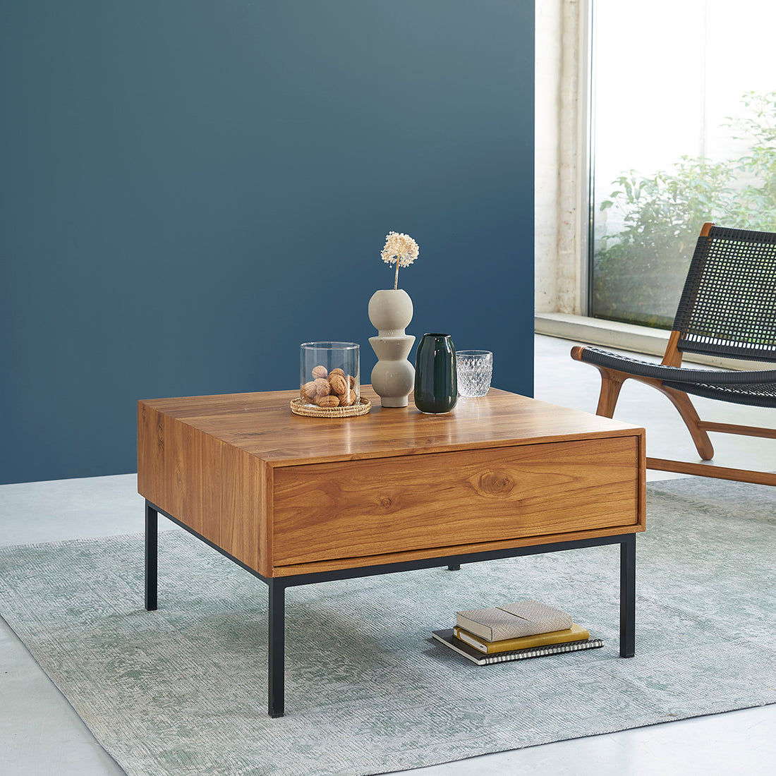 LINA - Mesa de centro de teca maciza y metal 70 cm