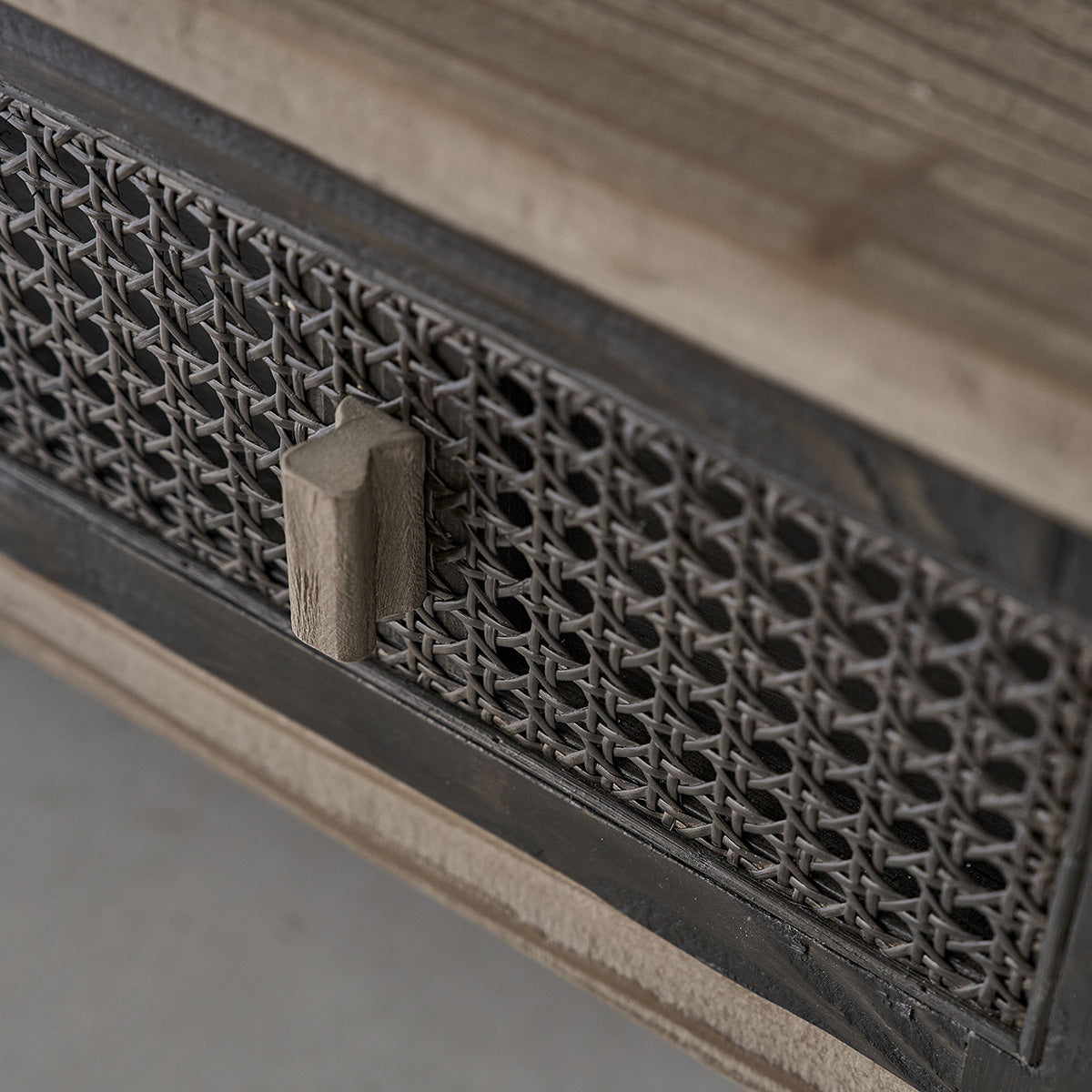 JUNKO - Mueble de TV de madera maciza reciclada 145 cm