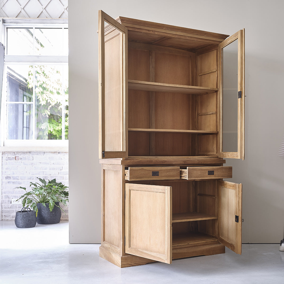 BOSTON - Vajillero de teca maciza 120 cm