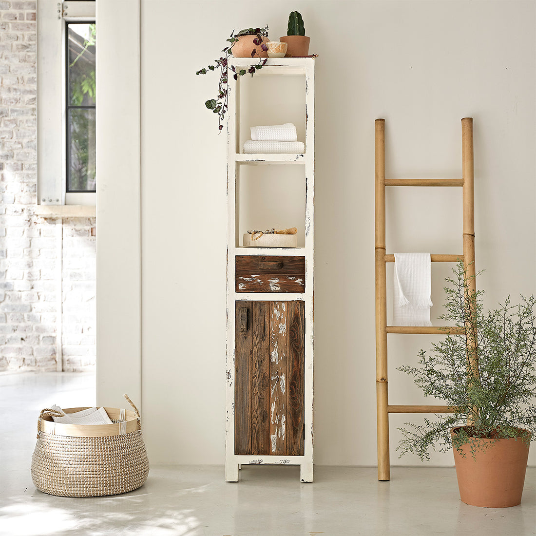 SEZANNE - Columna de baño de madera maciza reciclada 170 cm