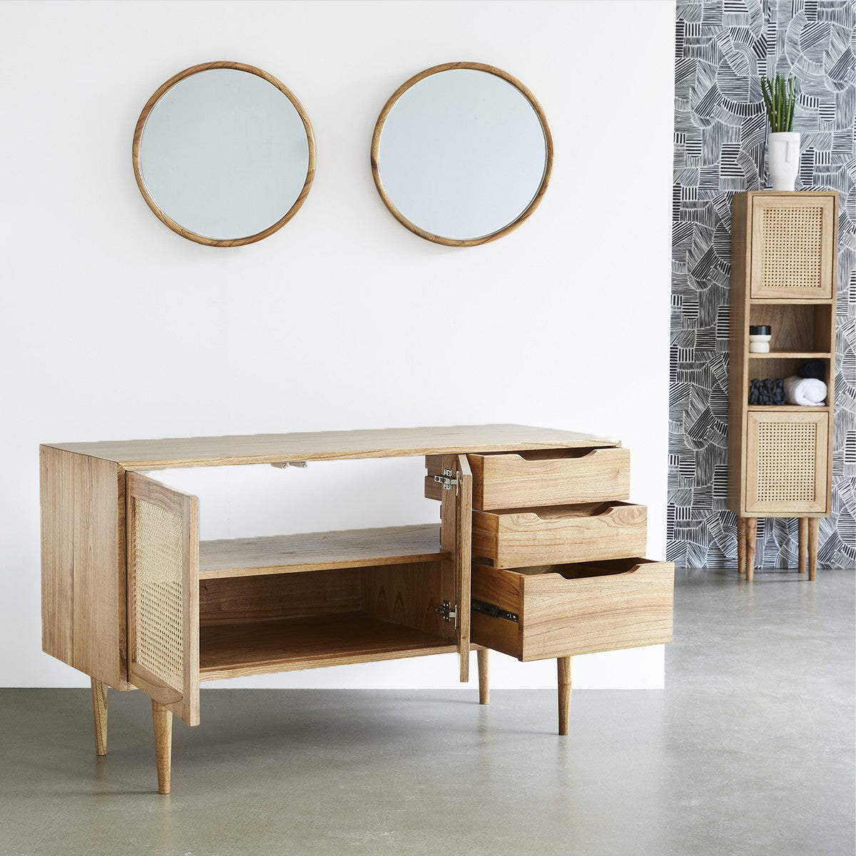 HANA - Mueble de lavabo de mindi macizo y rejilla 135 cm