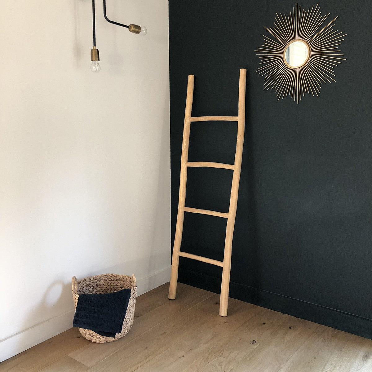 CLARA - Toallero escalera de teca maciza 150 cm