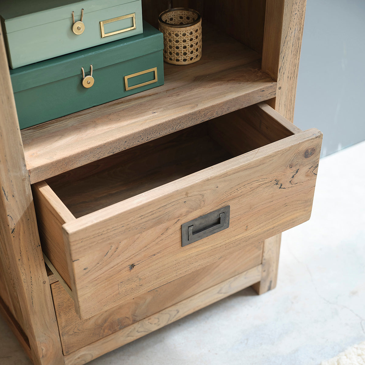CARGO - Librería de teca maciza reciclada de 60 cm