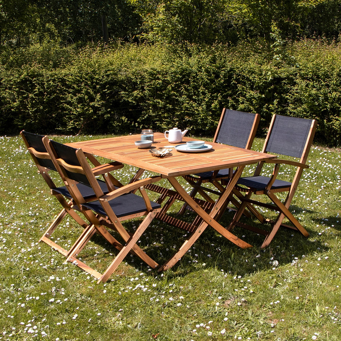 HANOÏ - Salón de exterior de acacia maciza y textileno negro de 4 pers.