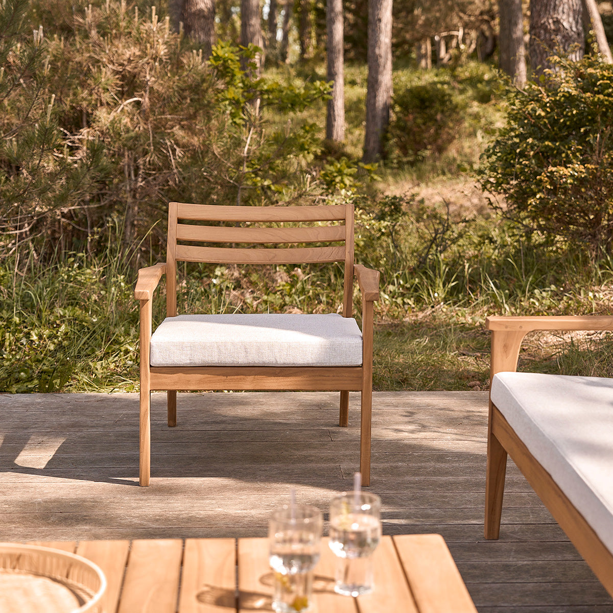 BARI - Sillón de exterior de teca maciza