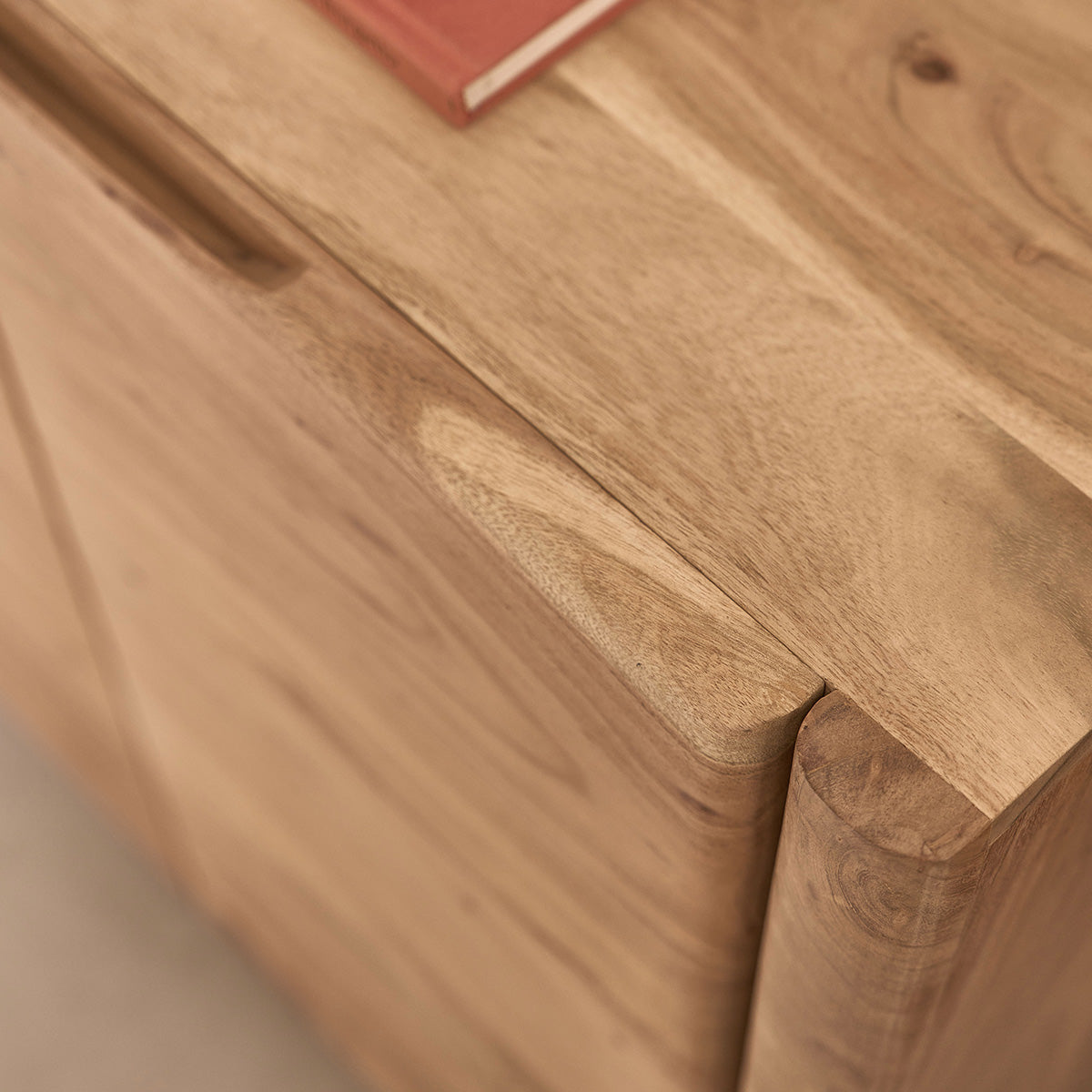 CALI - Aparador de madera maciza de acacia de 150 cm