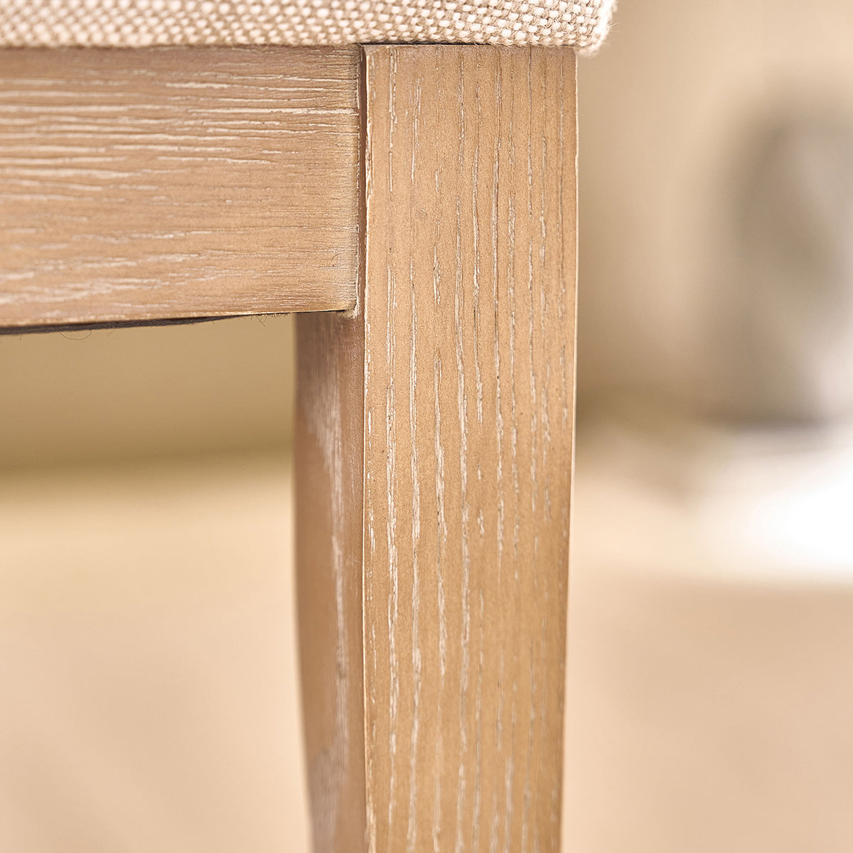 MARGOT - Silla de roble macizo y lino