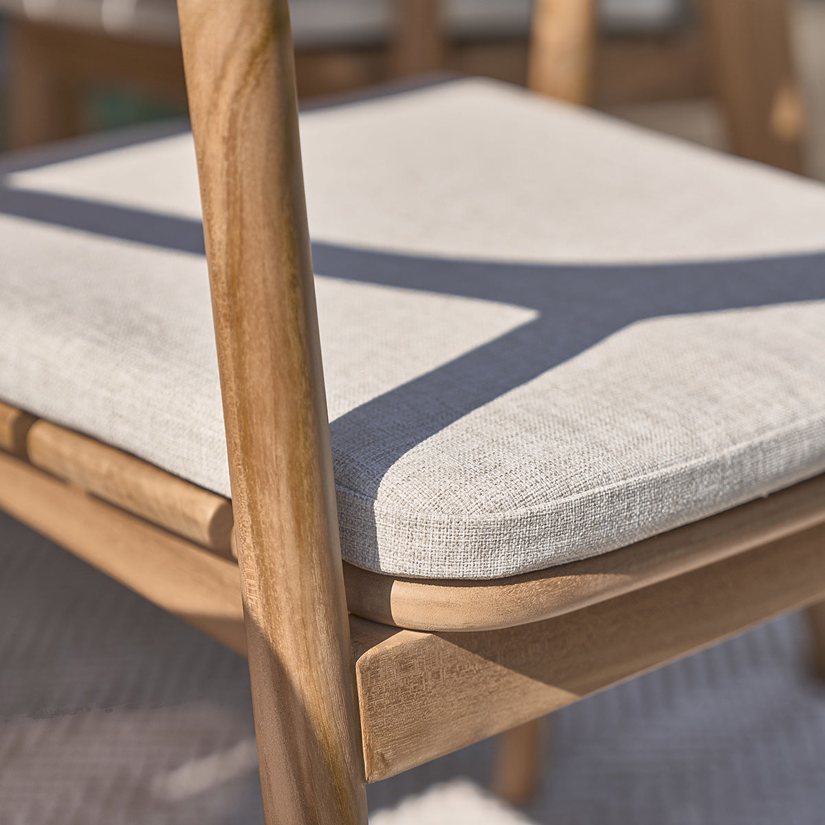 AMBRE - Conjunto de muebles de jardín de teca maciza extensible 6/8 pers.