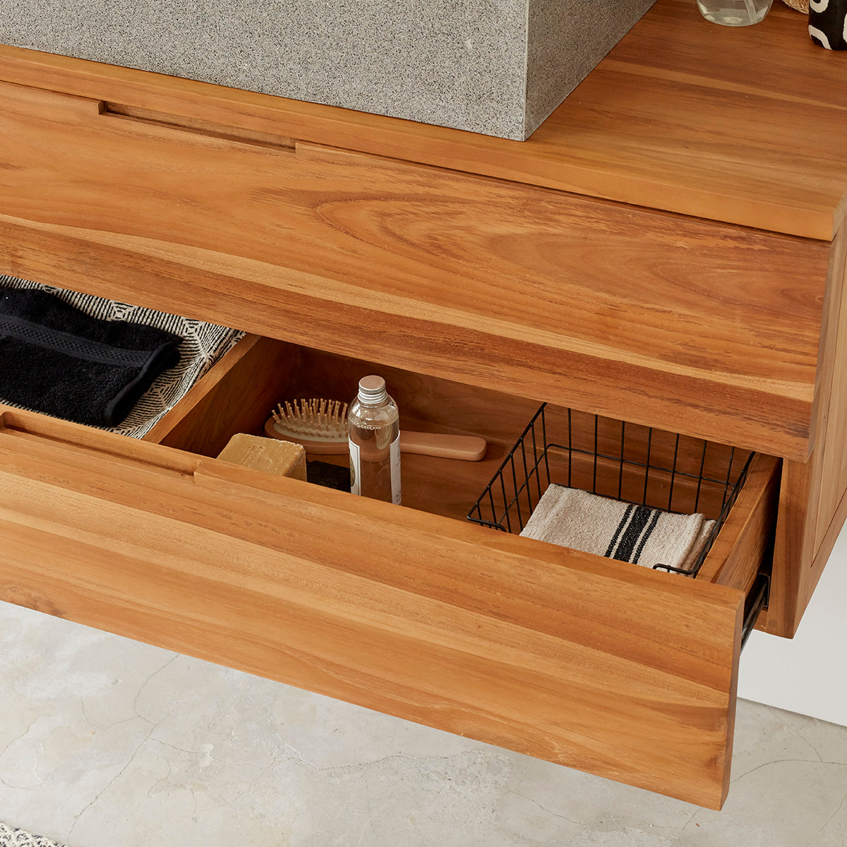 MAË - Mueble de lavabo de teca maciza suspendido 115 cm