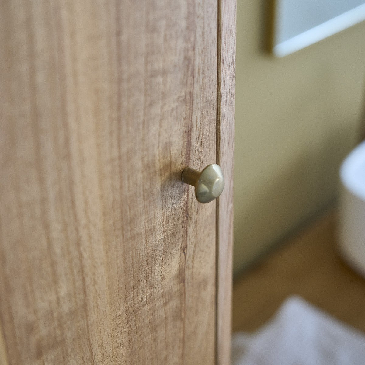 FIFTIES - Columna de baño de mindi macizo suspendida 120 cm