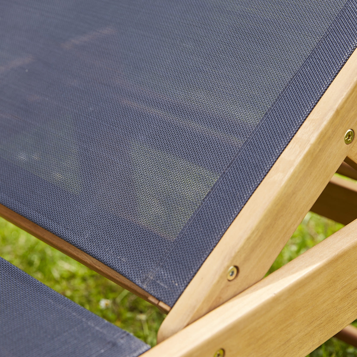 HANOÏ - Tumbona de acacia maciza y textileno negro (juego de 2)