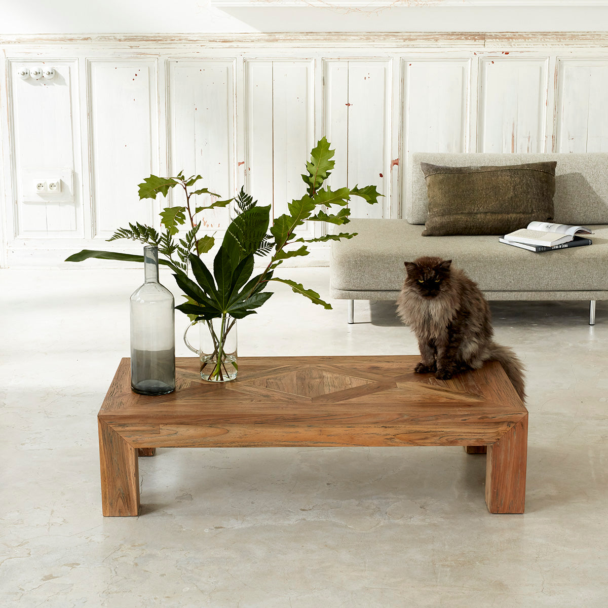 CARGO - Mesa baja de teca maciza reciclada 120 cm