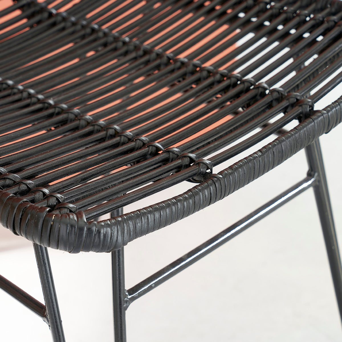 BOHEMA - Silla de ratán y metal negra